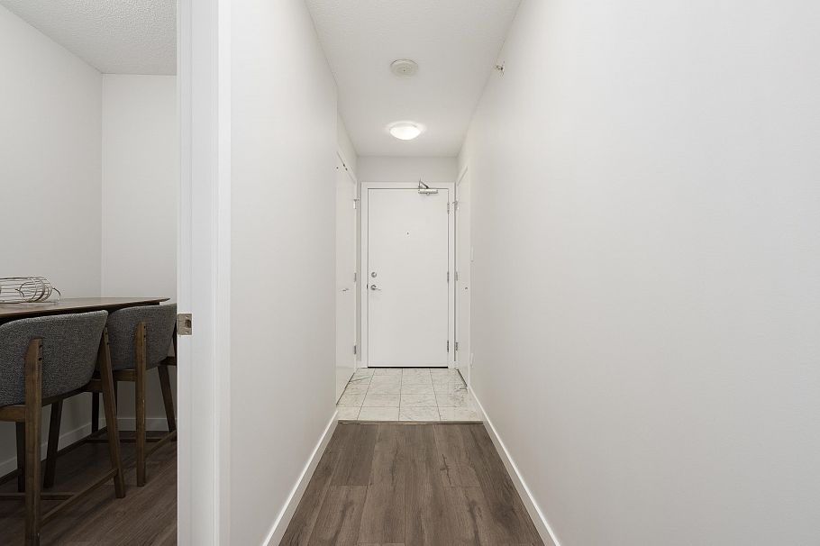 2110 833 Seymour Street Vancouver, BC - 18
