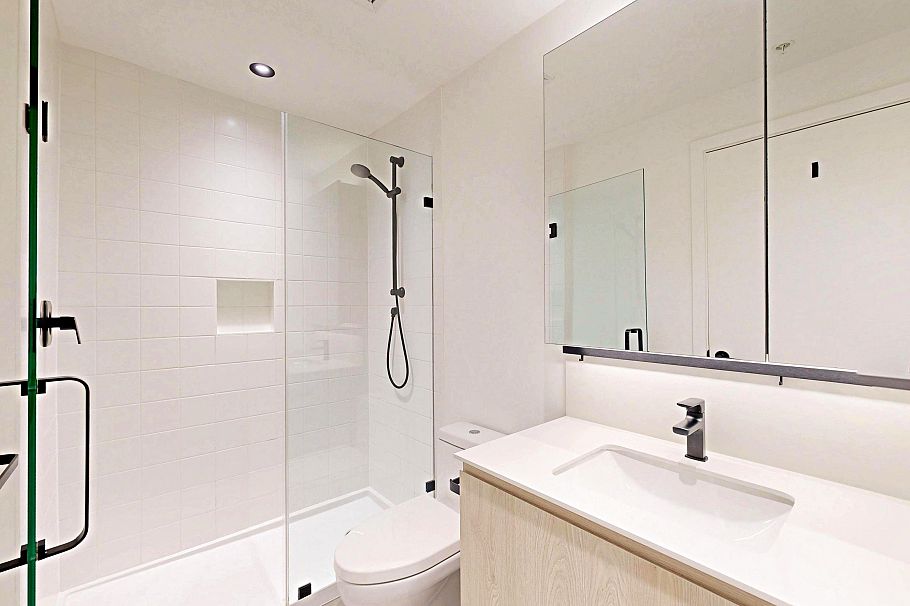 3930 Dumfries Street Vancouver, BC - 18
