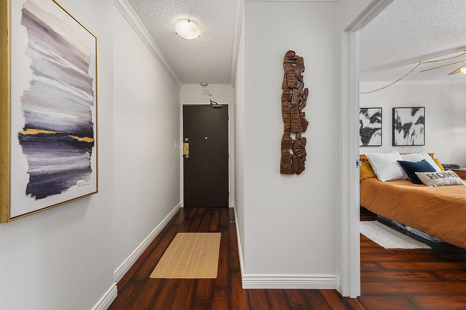 204 725 Commercial Drive Vancouver, BC - 23