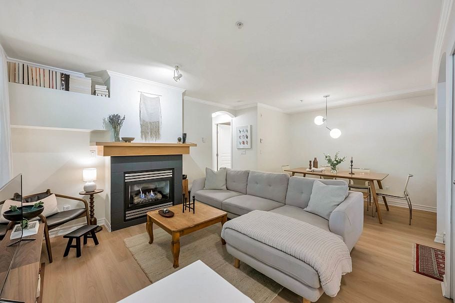 2 1071 Lynn Valley Road North Vancouver, BC - 7