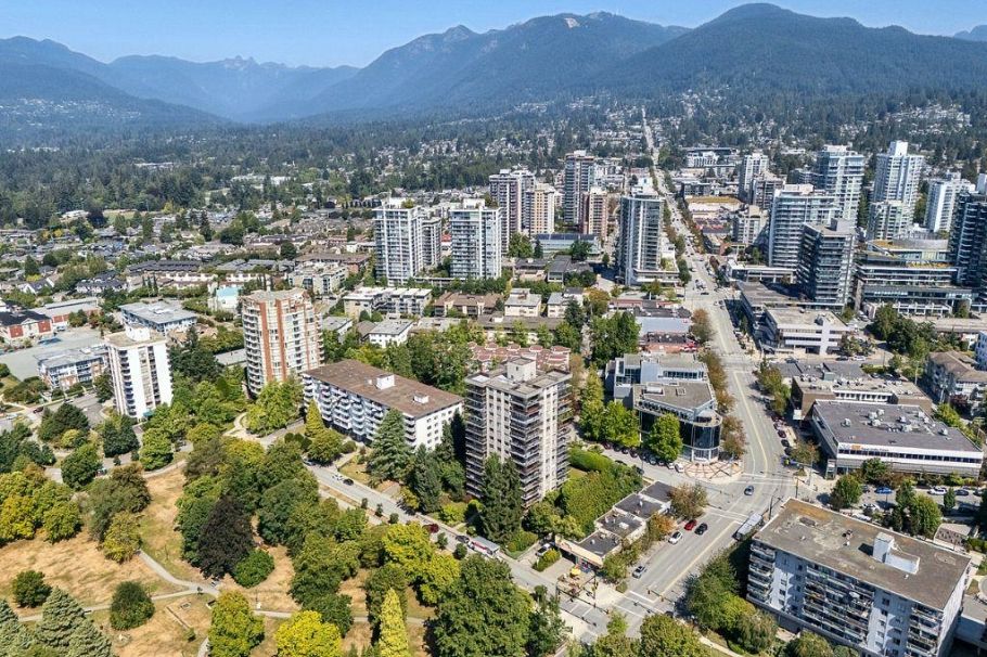1104 114 W Keith Road North Vancouver, BC - 37