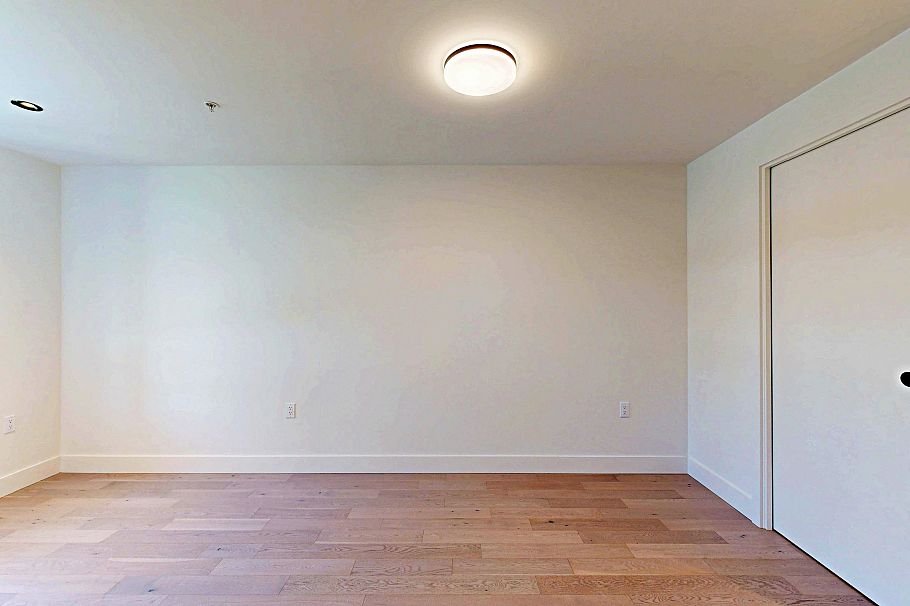 3930 Dumfries Street Vancouver, BC - 16