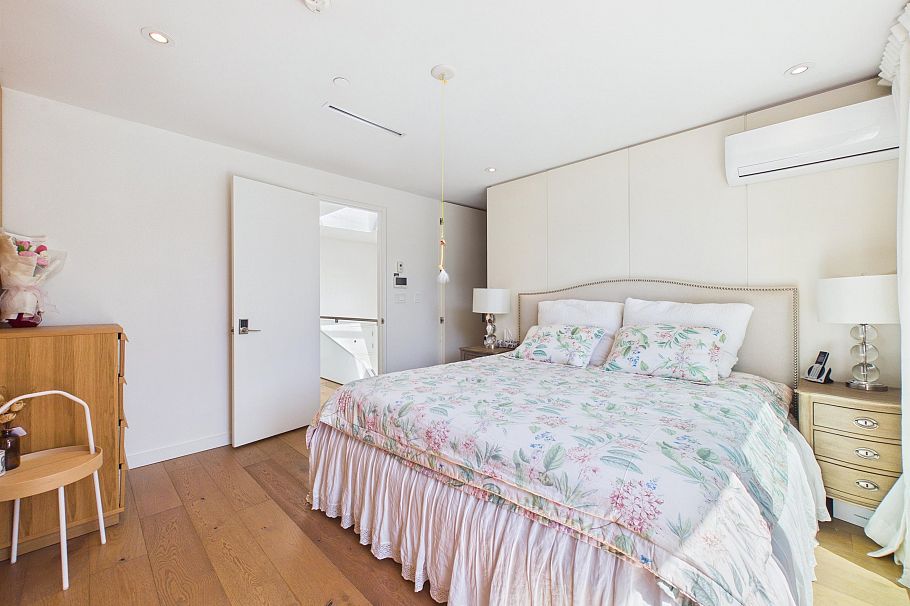 2996 W 11th Avenue Vancouver, BC - 29