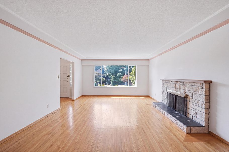 2727 W 36th Avenue Vancouver, BC - 14
