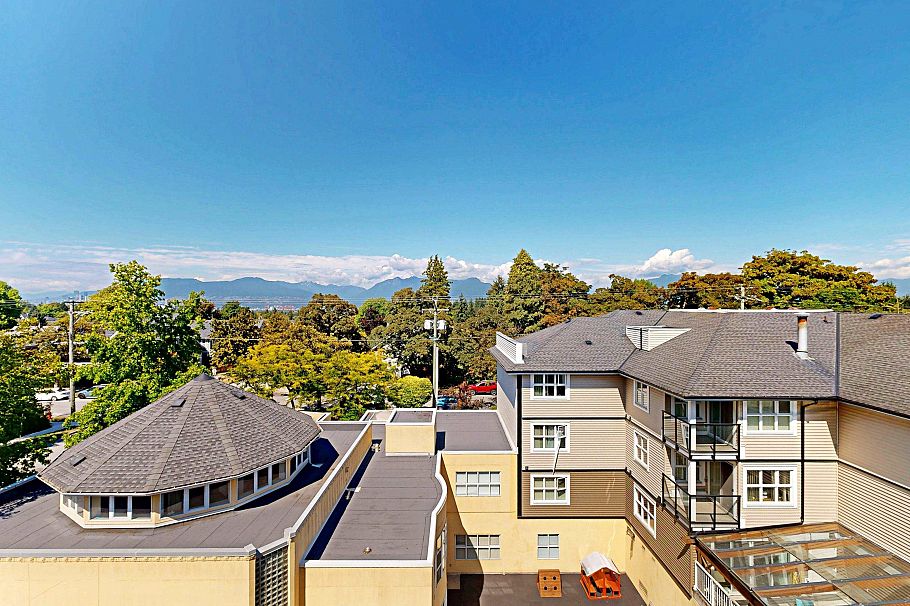 3930 Dumfries Street Vancouver, BC - 36