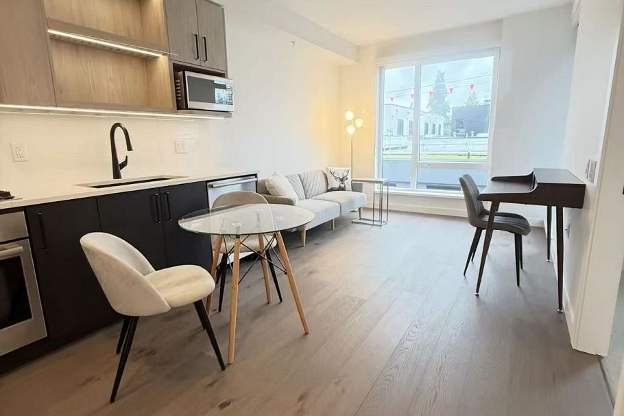 313 6859 Cambie Street Vancouver, BC - 6