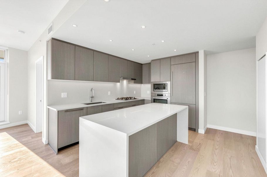 802 6138 Birney Avenue Vancouver, BC - 5