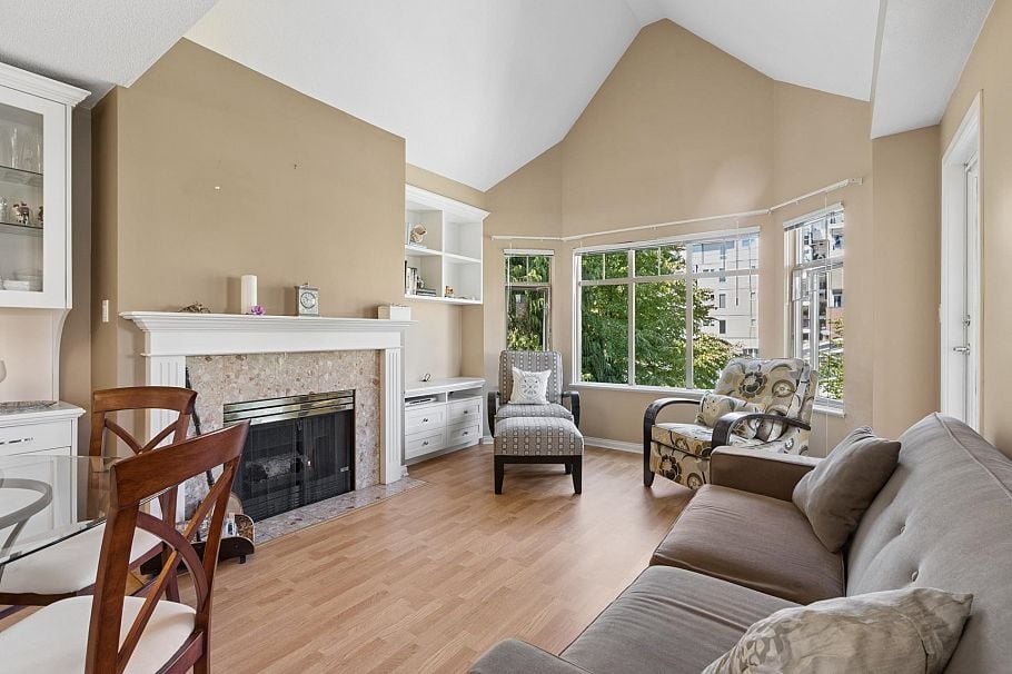 505 2059 Chesterfield Avenue North Vancouver, BC - 3