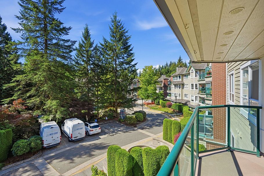 301 3680 Banff Court North Vancouver, BC - 33