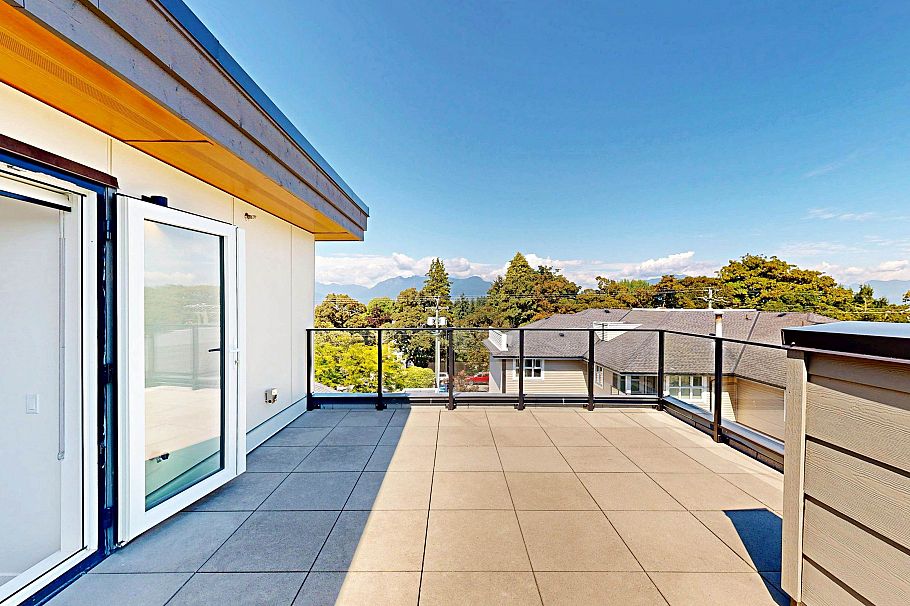 3930 Dumfries Street Vancouver, BC - 30