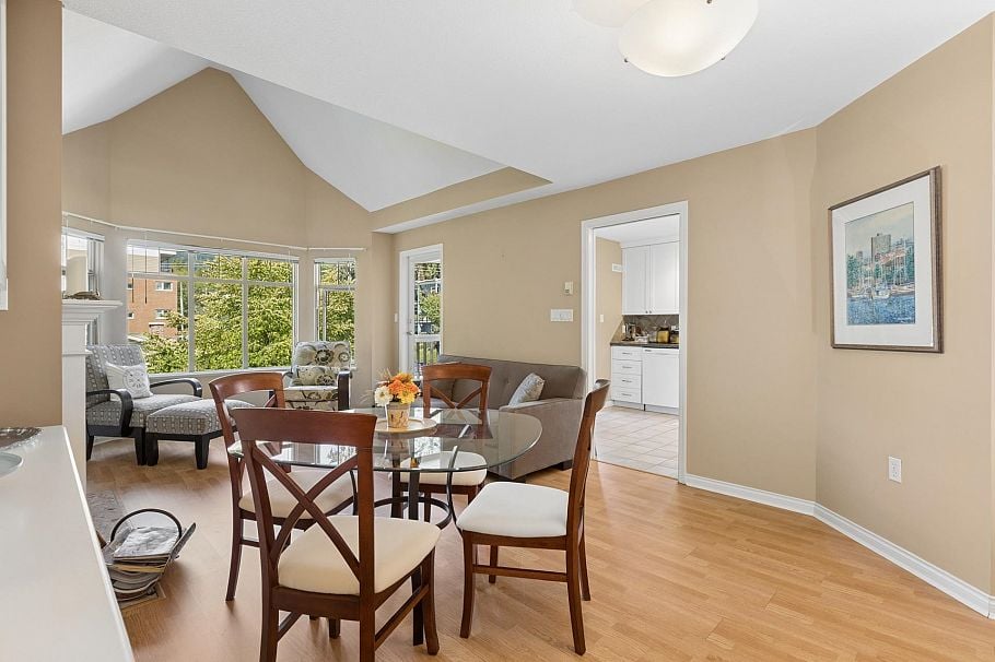 505 2059 Chesterfield Avenue North Vancouver, BC - 11
