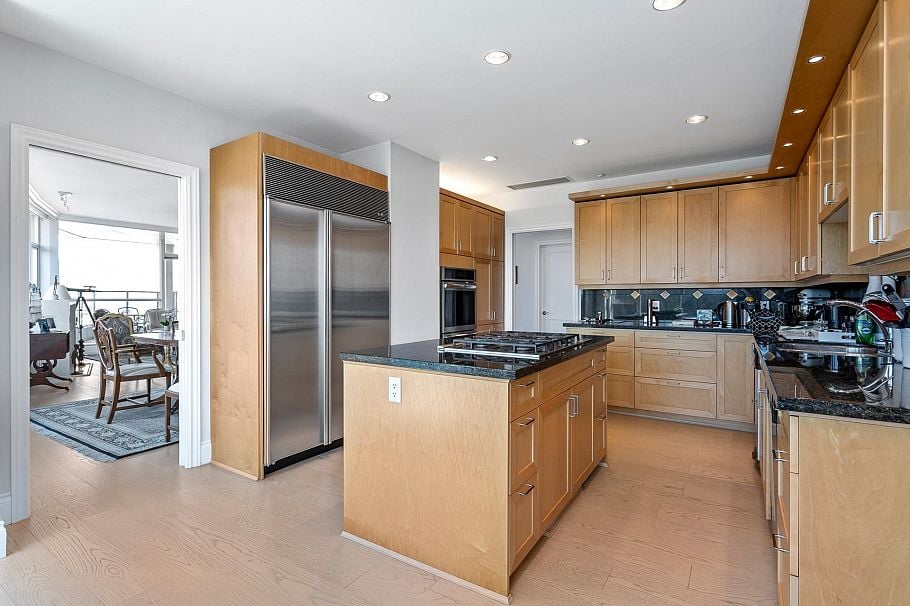 PH2 1777 Bayshore Drive Vancouver, BC - 15