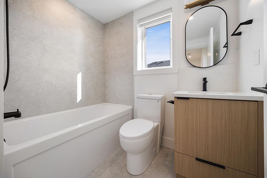 3 550 Kaslo Street Vancouver, BC - 12