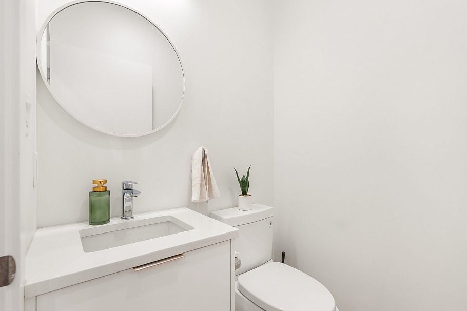2727 W 14th Avenue Vancouver, BC - 22