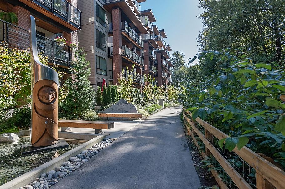 404 719 W 3rd Street North Vancouver, BC - 15