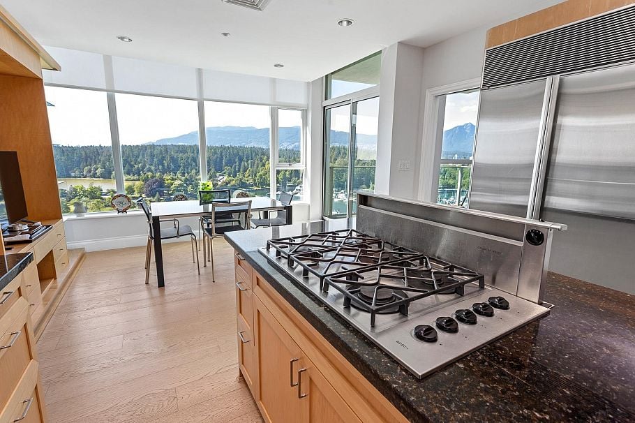 PH2 1777 Bayshore Drive Vancouver, BC - 16