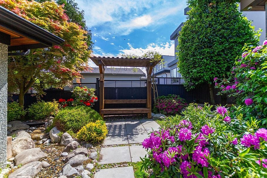 2507 Edgar Crescent Vancouver, BC - 25