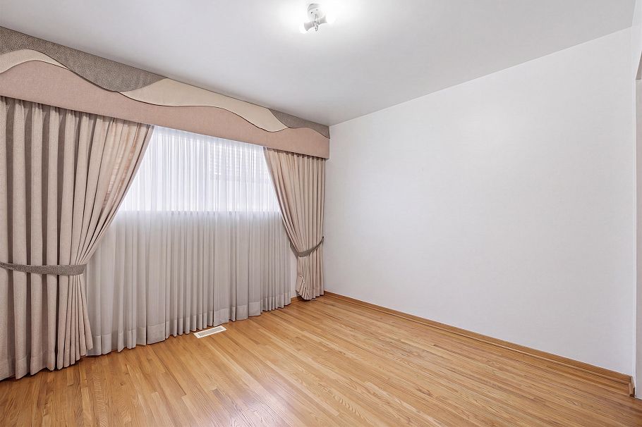 2727 W 36th Avenue Vancouver, BC - 19
