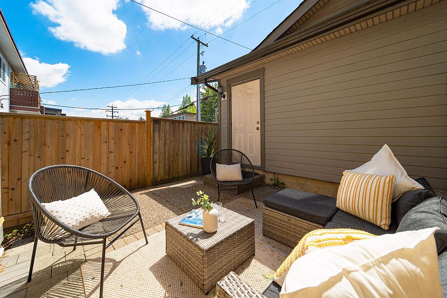 2412 St. Catherines Street Vancouver, BC - 4