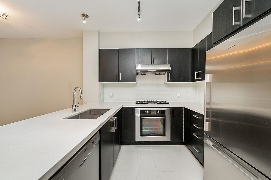 111 3133 Riverwalk Avenue Vancouver, BC - 7