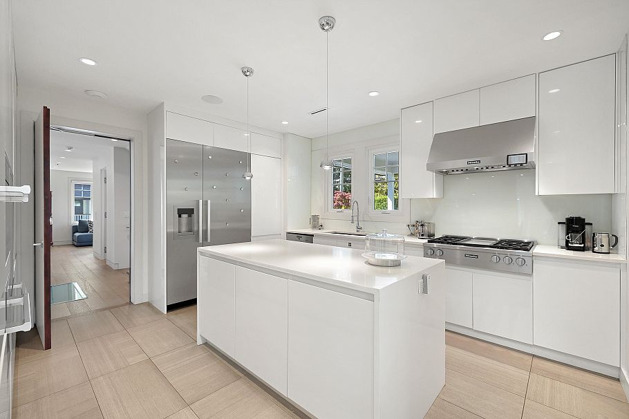 1407 W 33rd Avenue Vancouver, BC - 7
