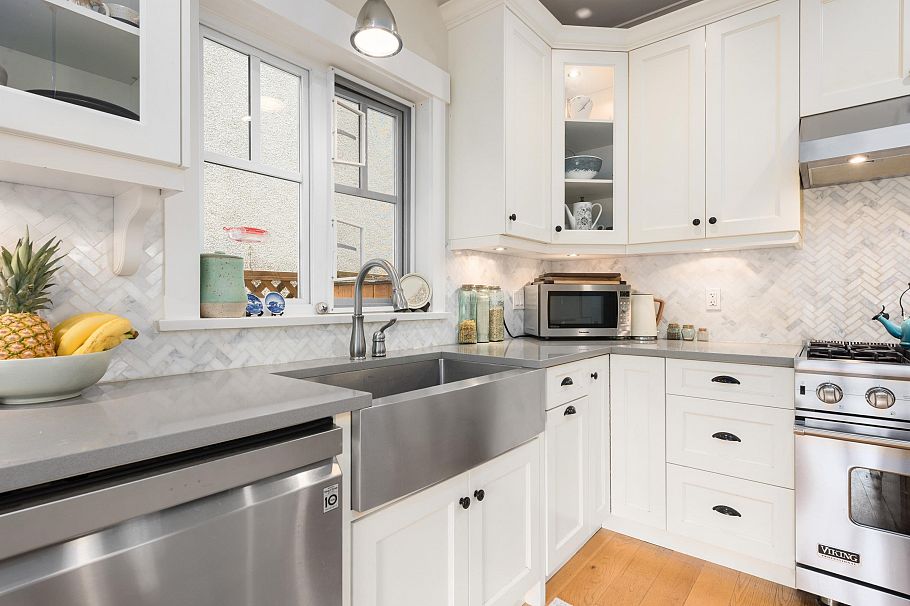 945 E 21st Avenue Vancouver, BC - 12