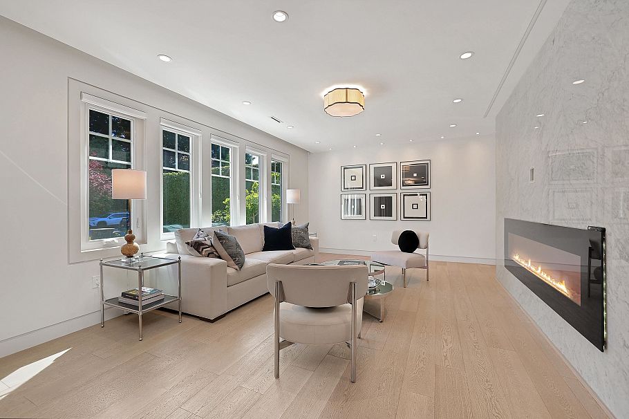 1407 W 33rd Avenue Vancouver, BC - 4