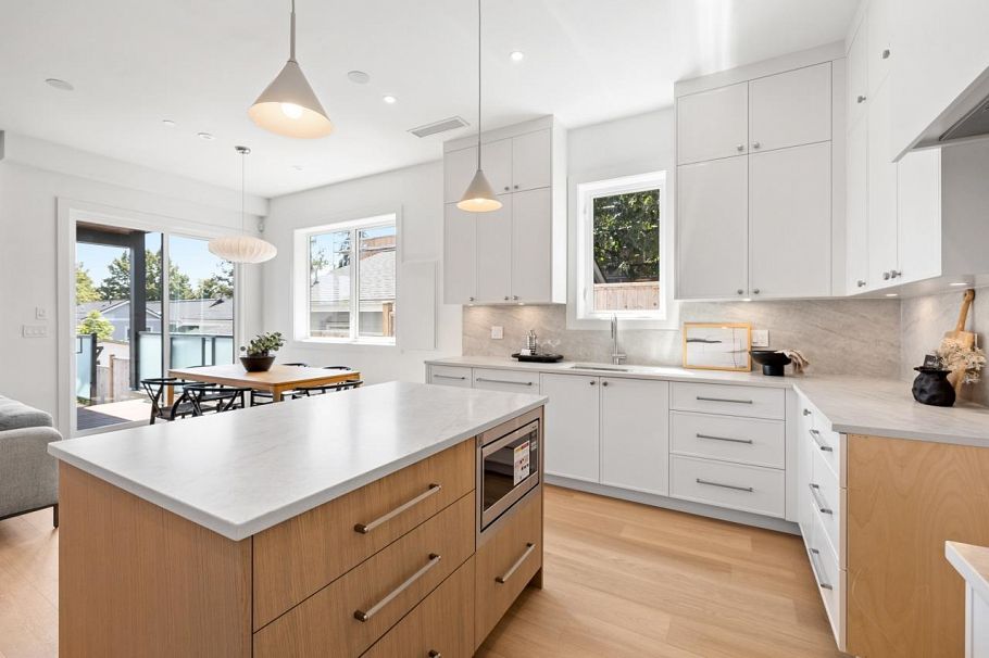 B 4258 Sophia Street Vancouver, BC - 15