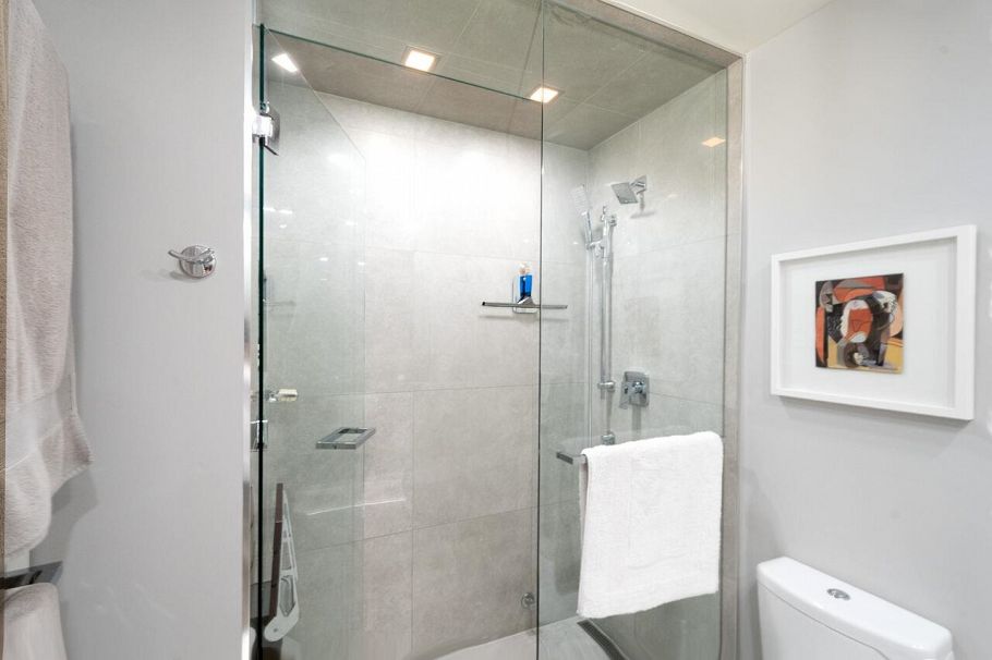 301 1696 W 10th Avenue Vancouver, BC - 29