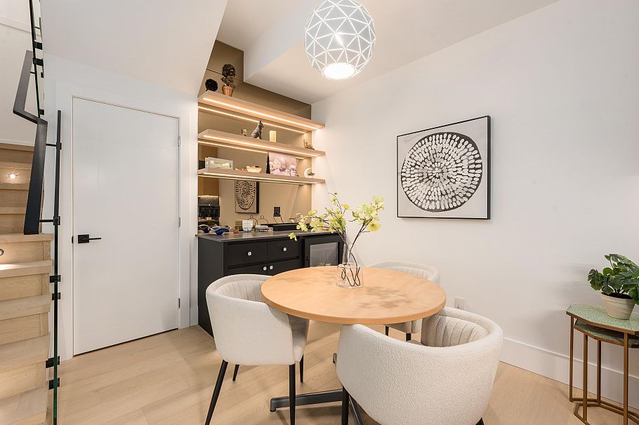 5 371 E 33rd Avenue Vancouver, BC - 9