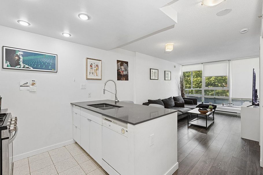 309 928 Beatty Street Vancouver, BC - 11