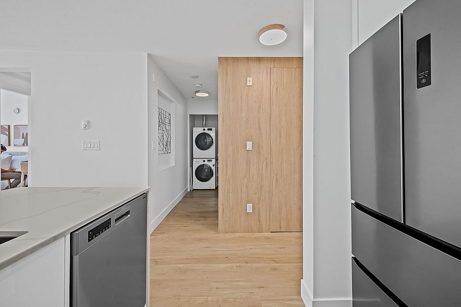 213 3038 E Kent Avenue South Vancouver, BC - 29