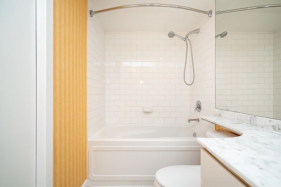 2604 1288 W Georgia Street Vancouver, BC - 16