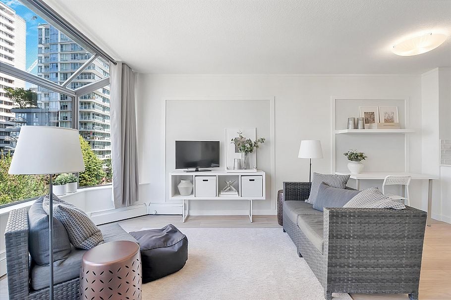611 1330 Burrard Street Vancouver, BC - 5