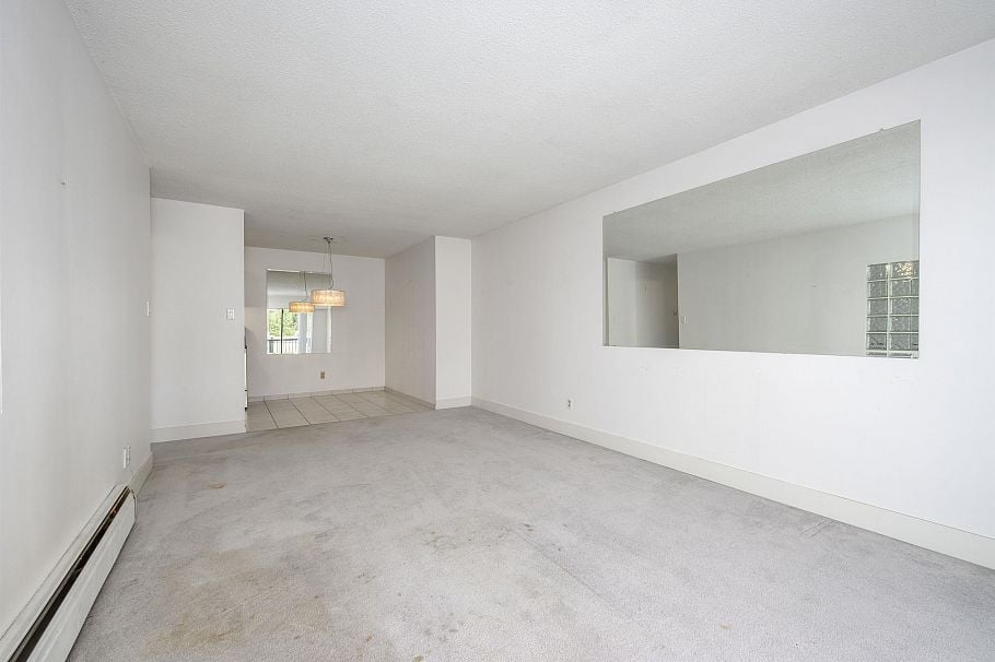 302 214 E 15th Street North Vancouver, BC - 8