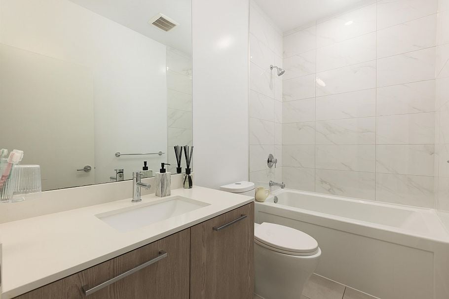 49 3597 Malsum Drive North Vancouver, BC - 27