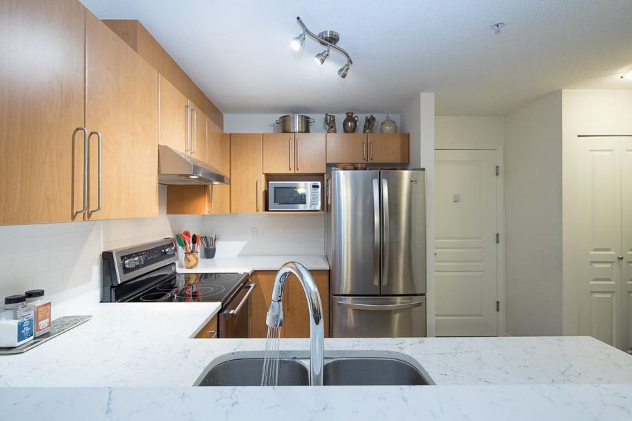 263 1100 E 29th Street North Vancouver, BC - 12