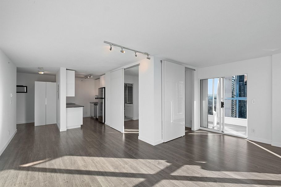 1202 1238 Seymour Street Vancouver, BC - 3