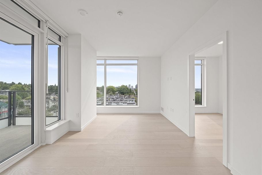 702 8415 Granville Street Vancouver, BC - 25