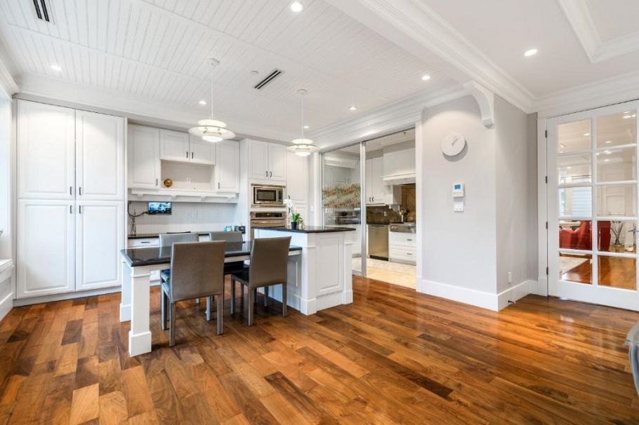 2979 W 31st Avenue Vancouver, BC - 9