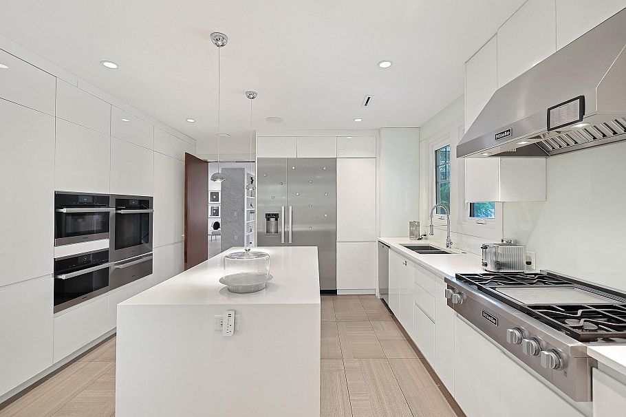 1407 W 33rd Avenue Vancouver, BC - 8
