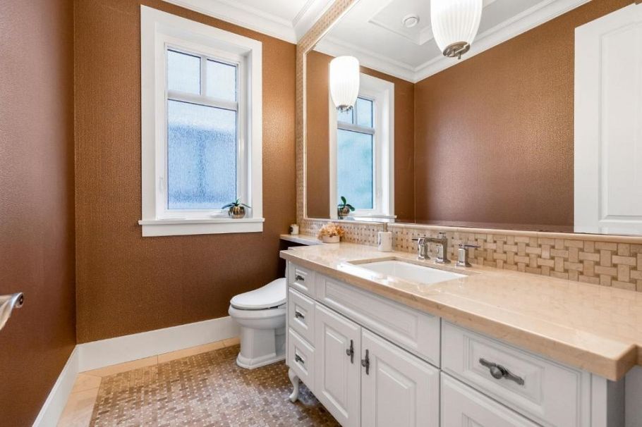 2979 W 31st Avenue Vancouver, BC - 28