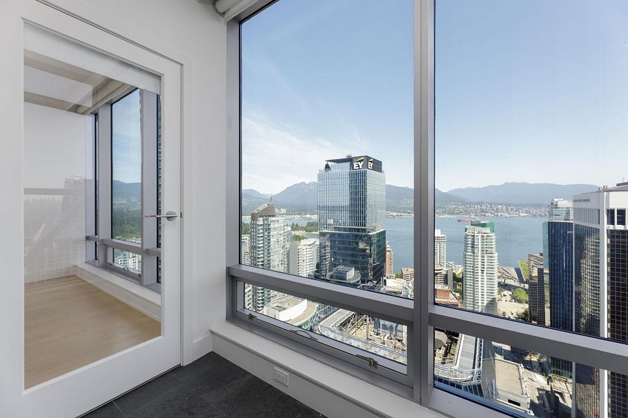 4304 1111 Alberni Street Vancouver, BC - 9