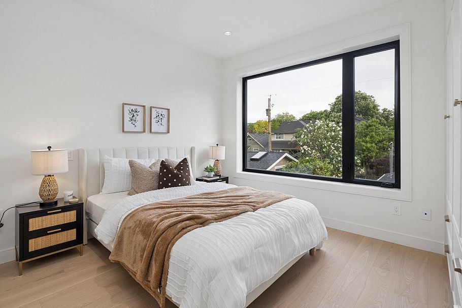 2 3036 W 13th Avenue Vancouver, BC - 25
