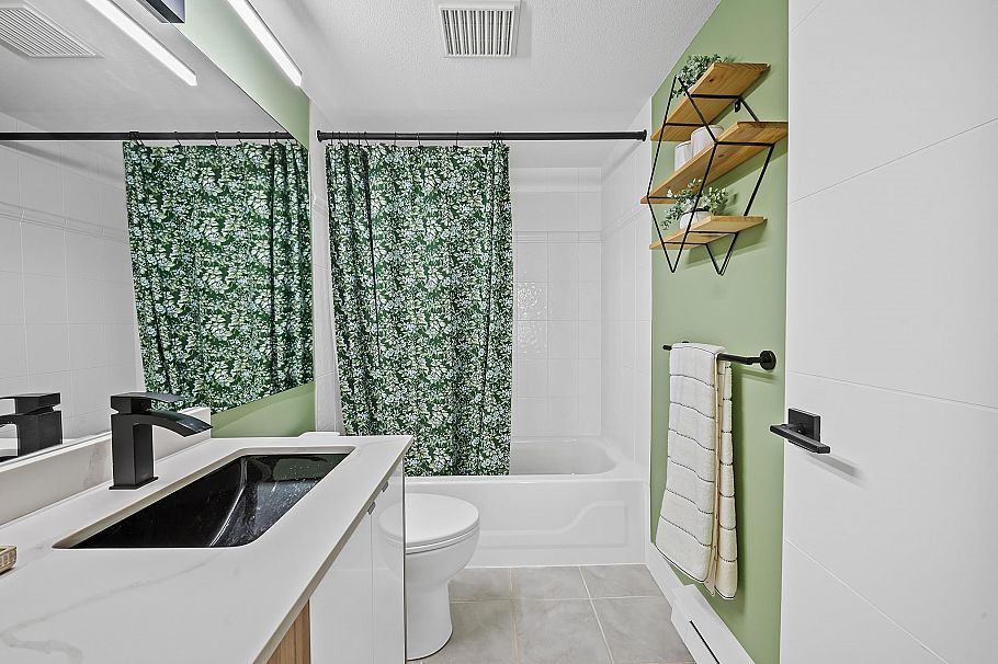 213 3038 E Kent Avenue South Vancouver, BC - 26