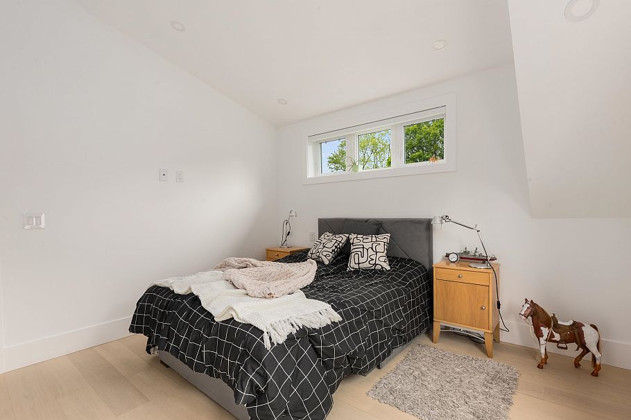 5 371 E 33rd Avenue Vancouver, BC - 18