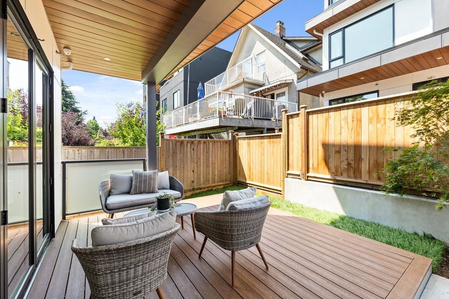 A 4258 Sophia Street Vancouver, BC - 5