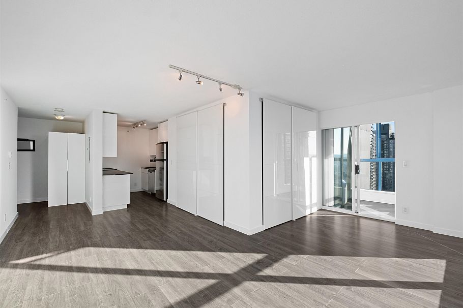 1202 1238 Seymour Street Vancouver, BC - 2