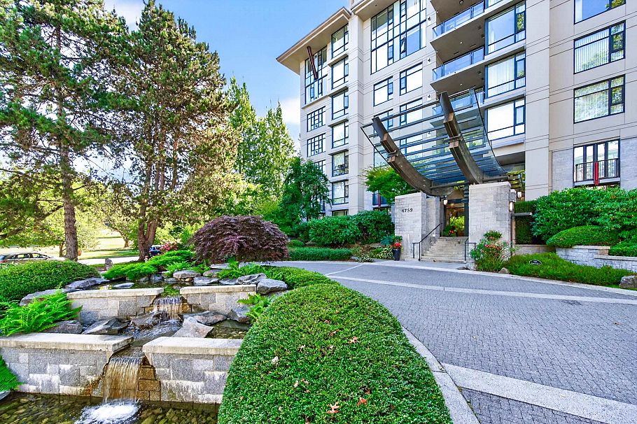 501 4759 Valley Drive Vancouver, BC - 3