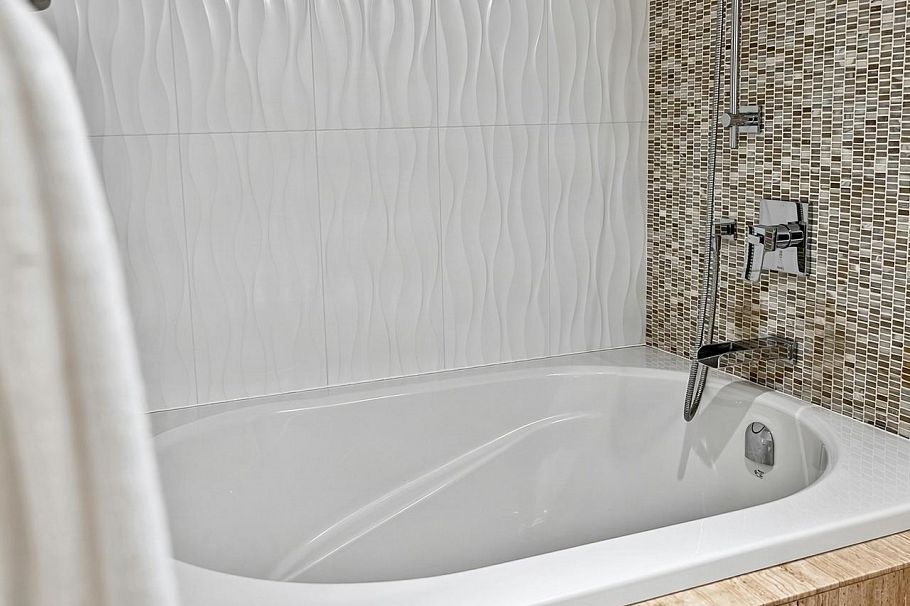 104 1575 Balsam Street Vancouver, BC - 23